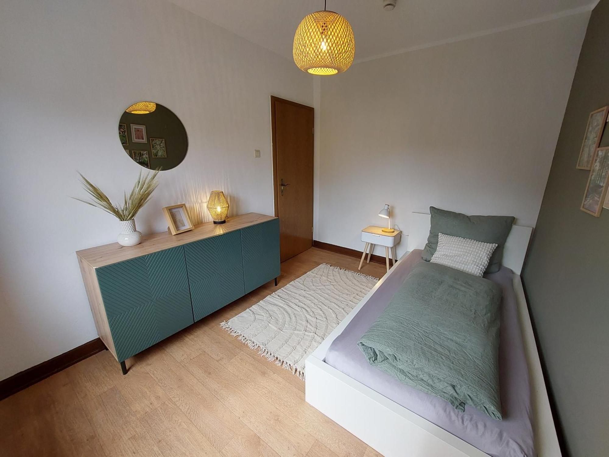 Cozy Home, 7 Beds, Wifi, Kitchen, Balcony, Bielefeld Center ภายนอก รูปภาพ
